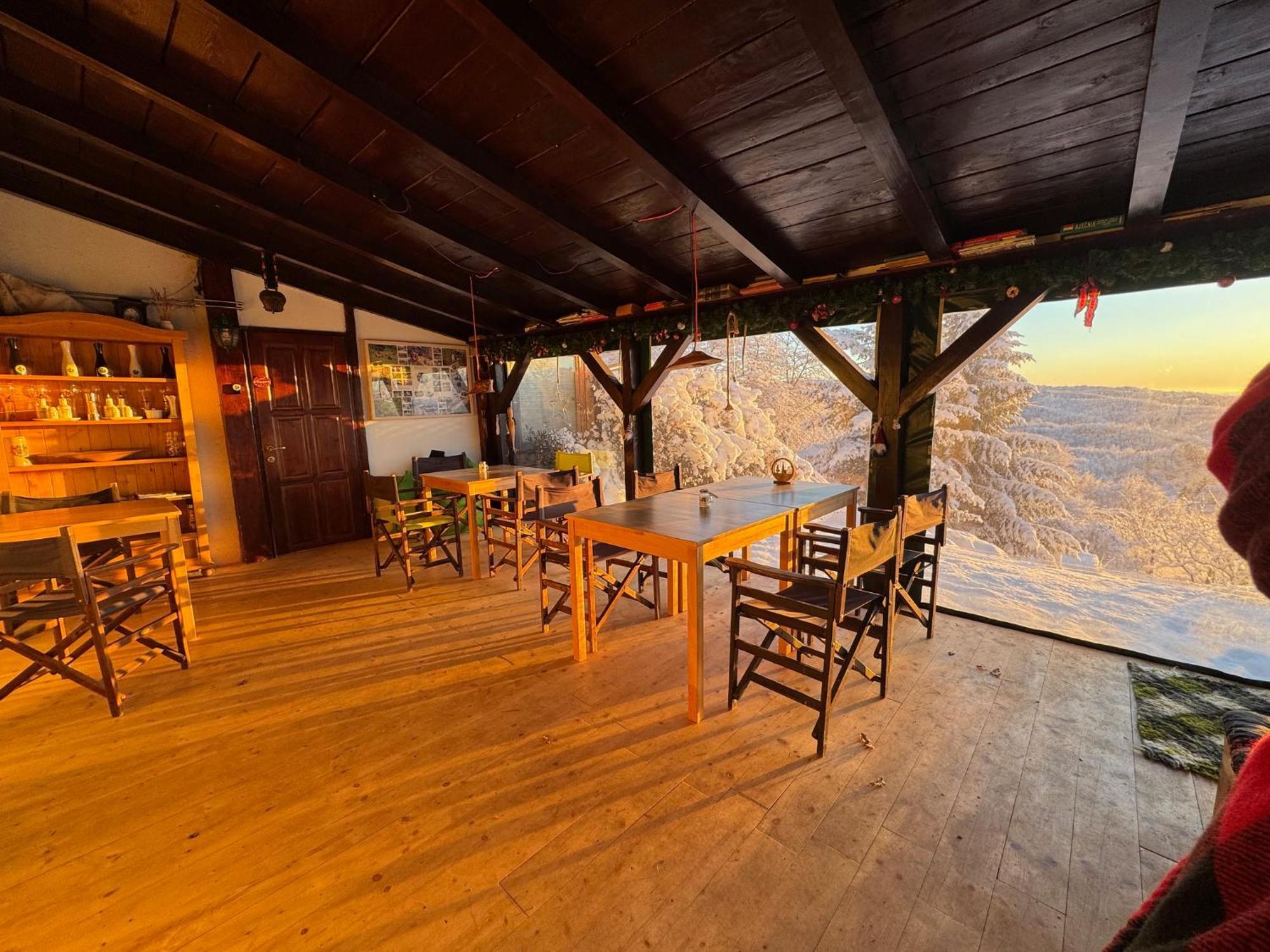 Guest House Lagotto'S Peak Radatovici Экстерьер фото